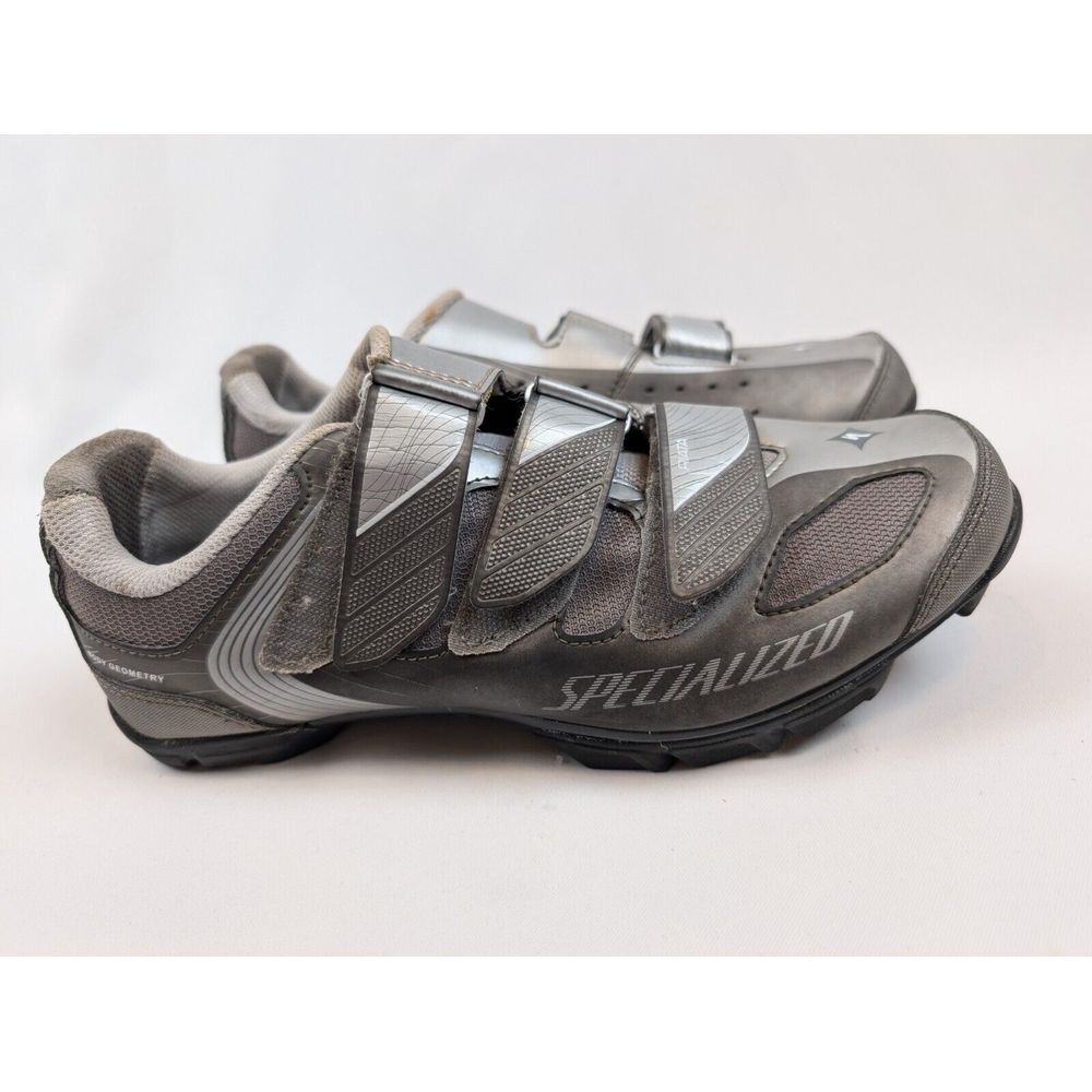 Specialized Riata 3S014 Women's Size 9.5 Road Cycling Shoes Gray Silver Sneakers
